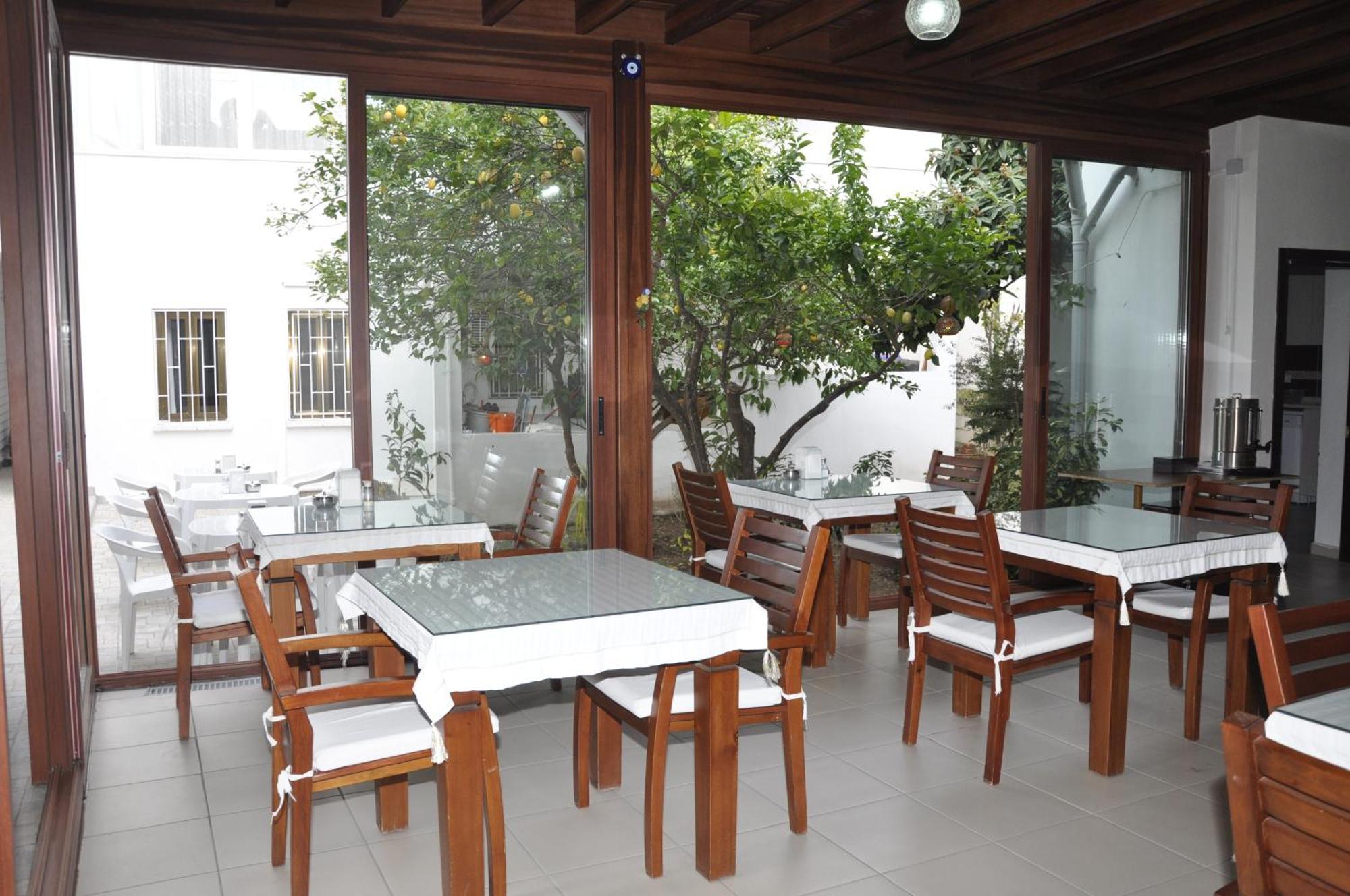 멜리스 펜션 Bodrum 외부 사진